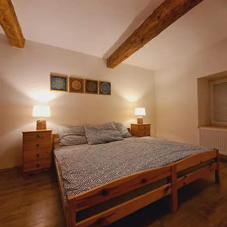 Votice Lucni Apartman